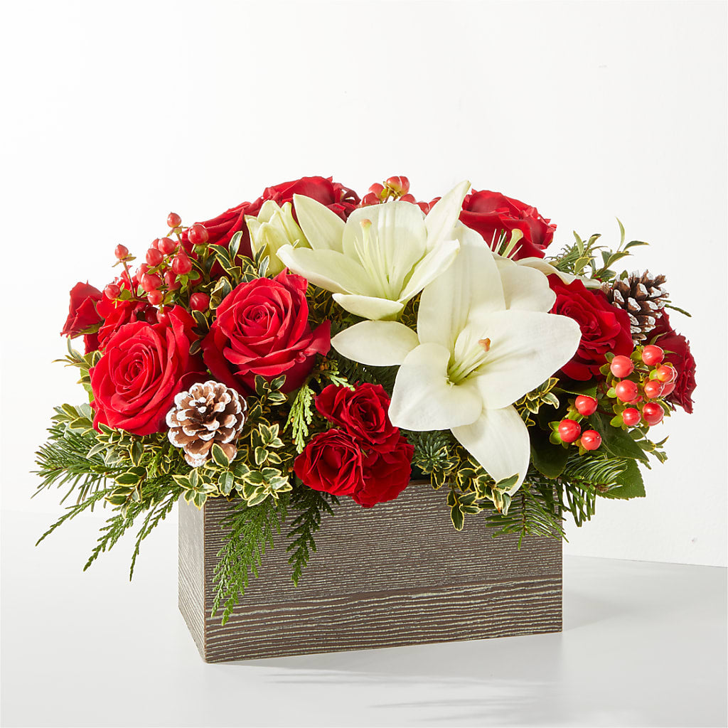 Snowy Wonderland Bouquet – GERLACHS GARDEN & FLORAL, Erie PA