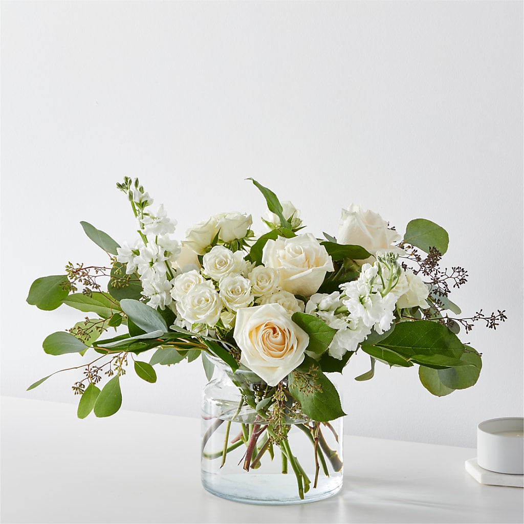Fresh Linen Bouquet – GERLACHS GARDEN & FLORAL, Erie PA