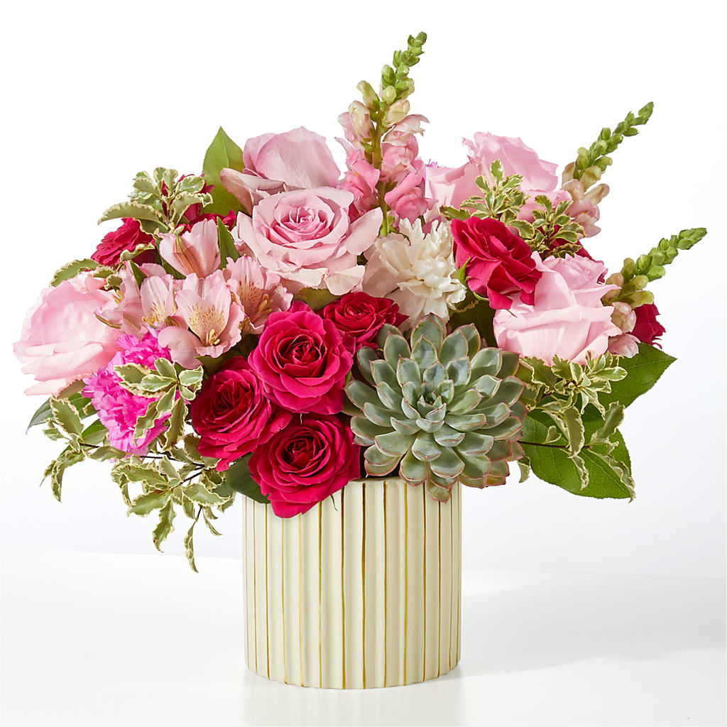 Magenta Musings Bouquet – GERLACHS GARDEN & FLORAL, Erie PA