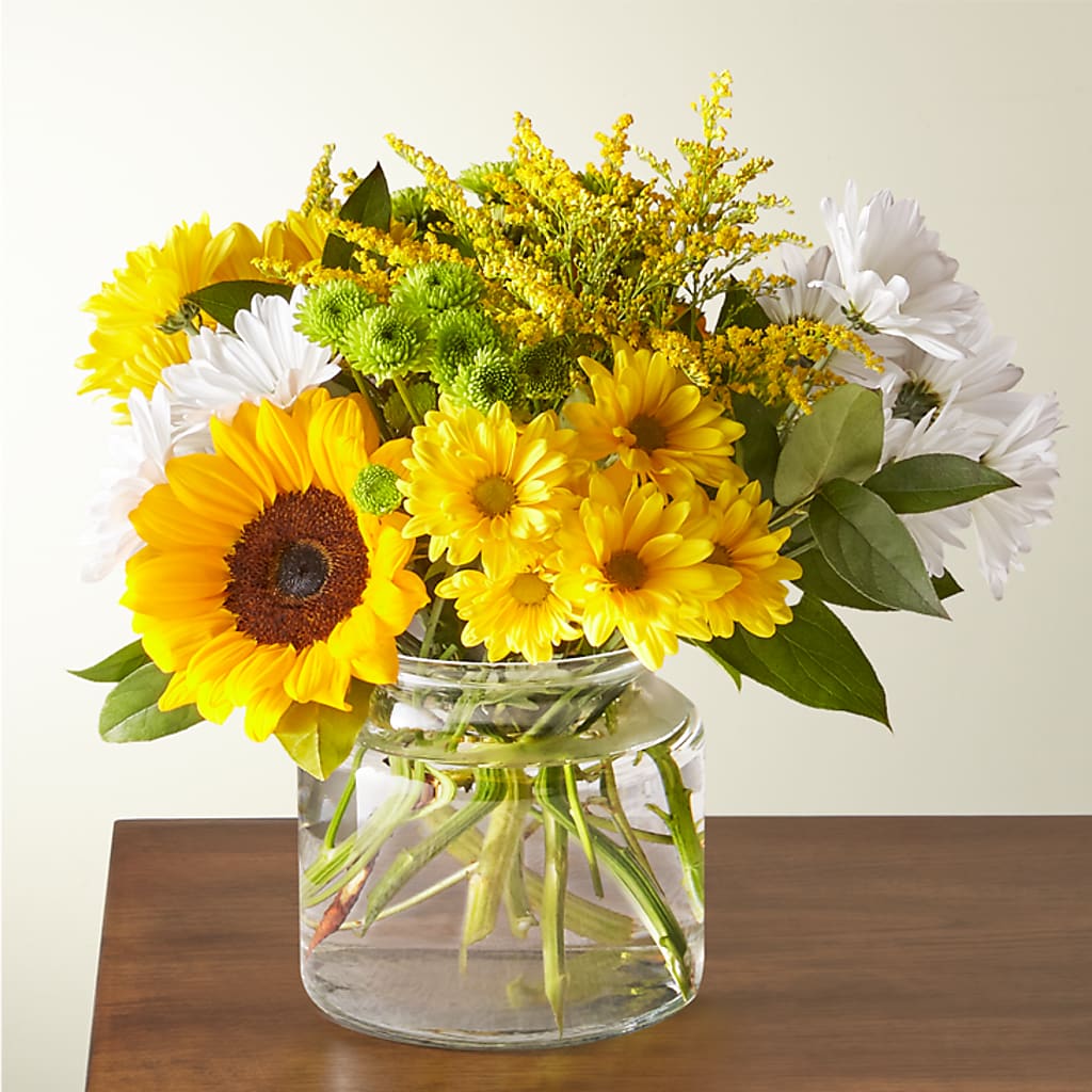 Hello Sunshine Bouquet – GERLACHS GARDEN & FLORAL, Erie PA