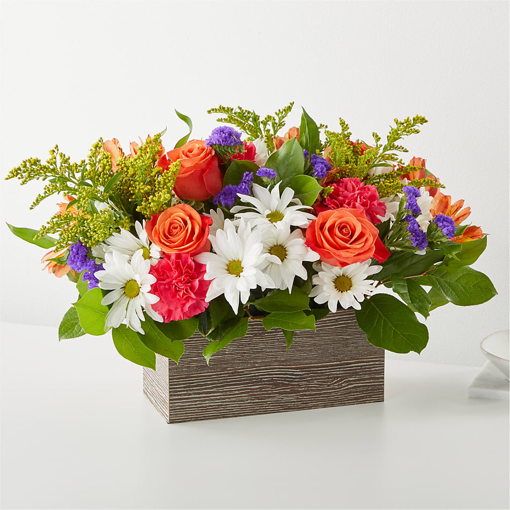 Oopsie Daisy Box Bouquet – GERLACHS GARDEN & FLORAL, Erie PA