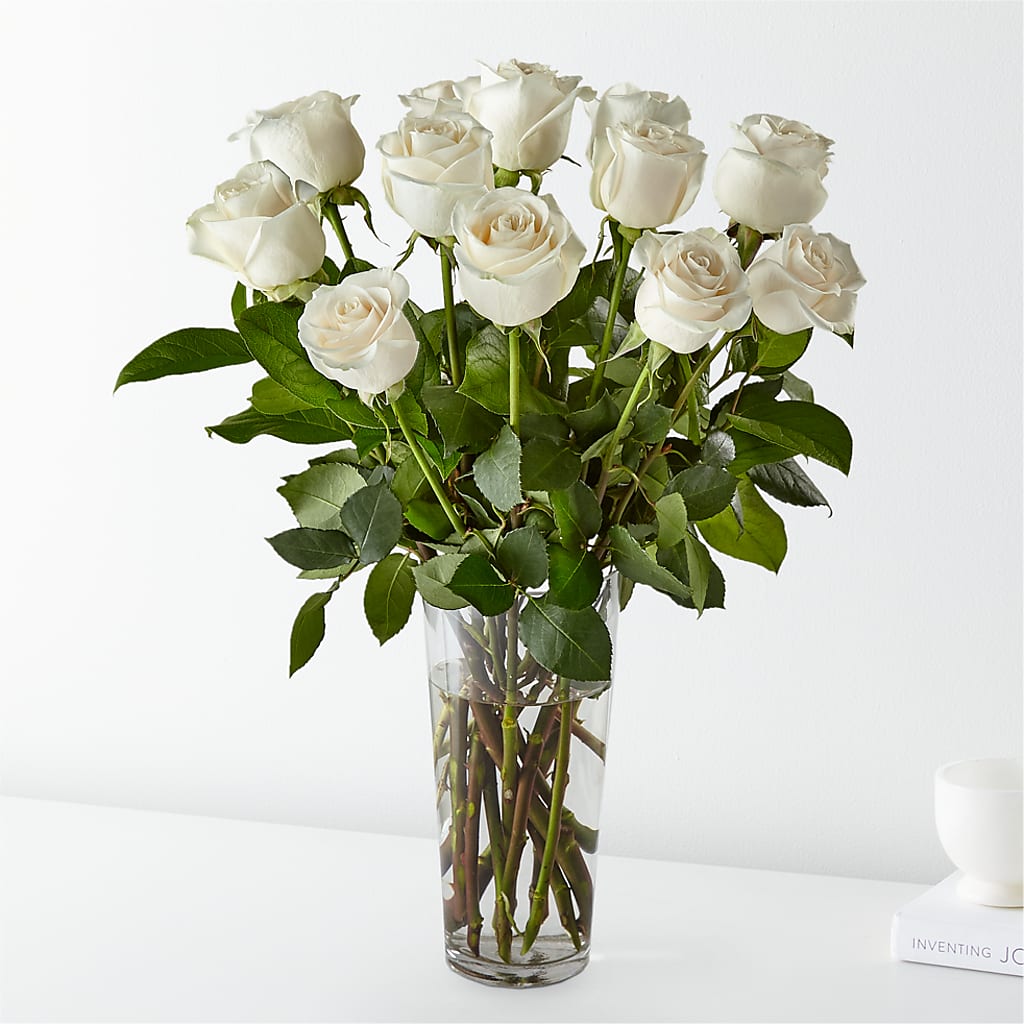 Long Stem White Rose Bouquet – GERLACHS GARDEN & FLORAL, Erie PA