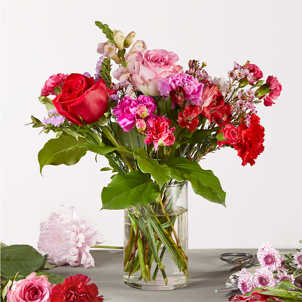 Regal Jewel – A Florist Original – GERLACHS GARDEN & FLORAL, Erie PA