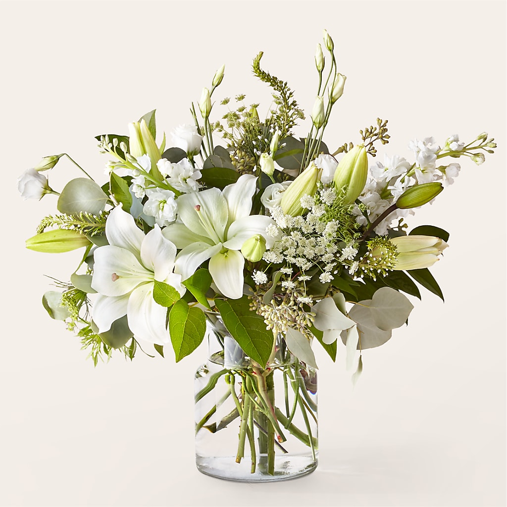 Alluring Elegance Bouquet – GERLACHS GARDEN & FLORAL, Erie PA