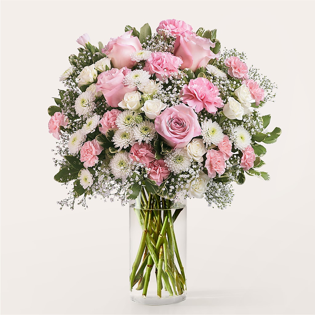 Vintage Glamour Bouquet – GERLACHS GARDEN & FLORAL, Erie PA