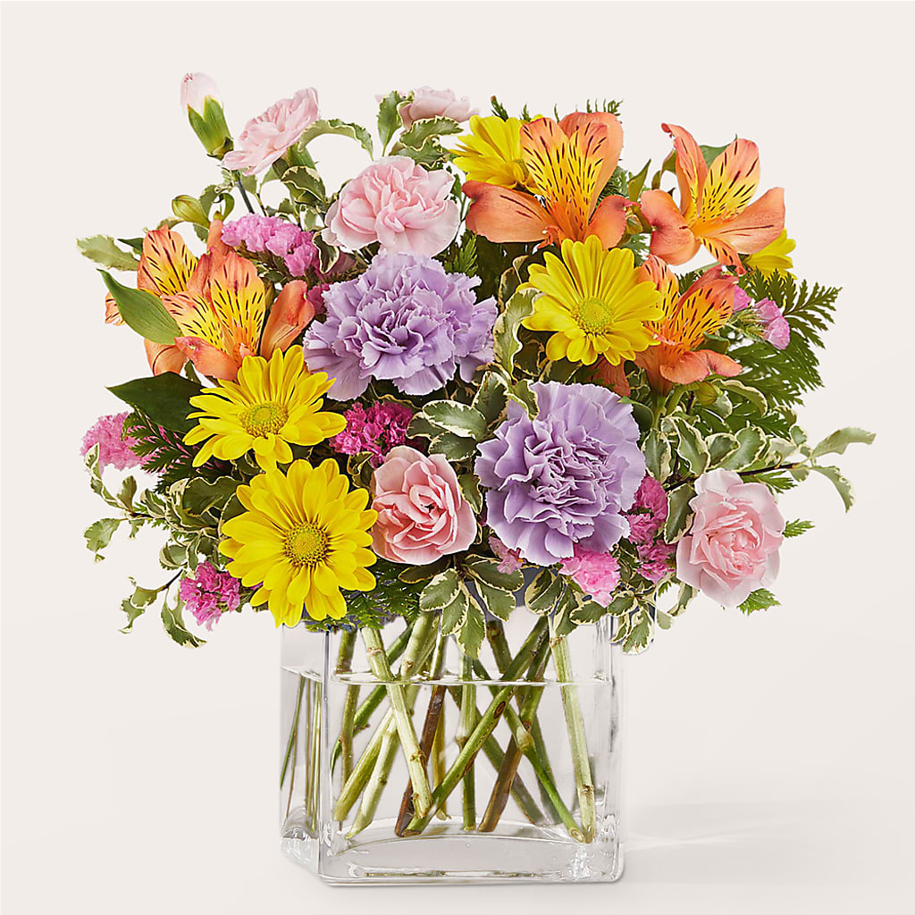 Shades of Happiness Bouquet – GERLACHS GARDEN & FLORAL, Erie PA