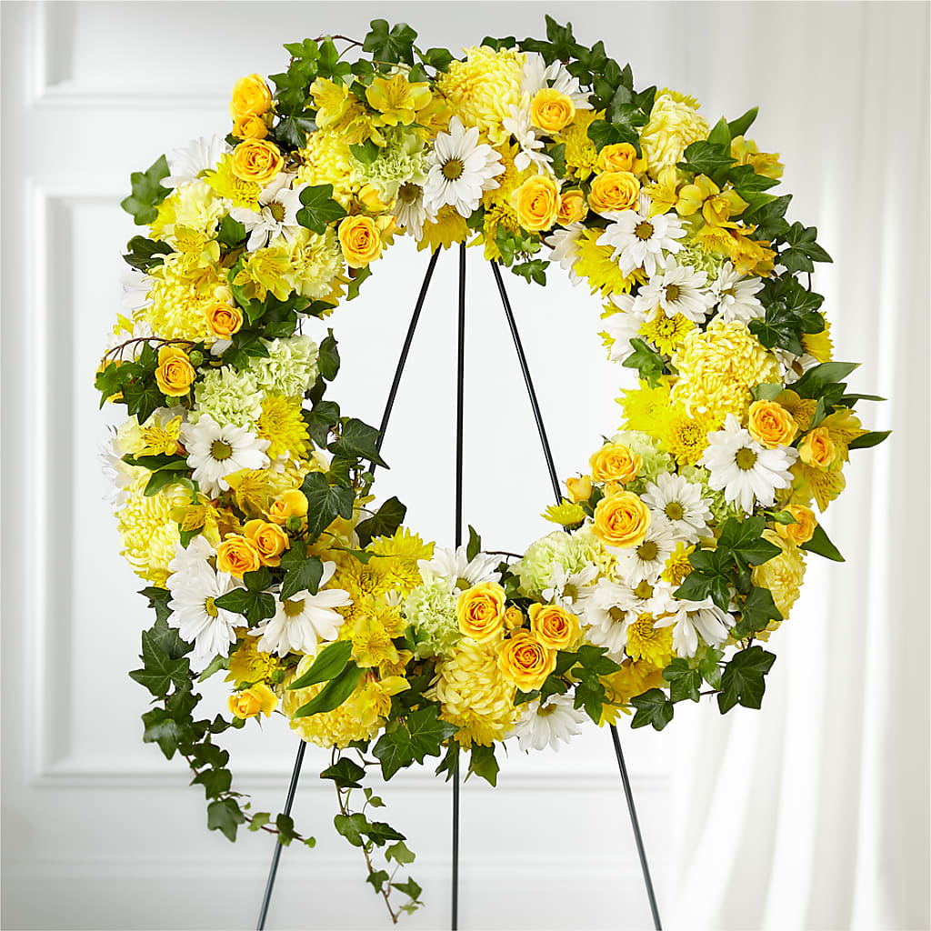 Golden Remembrance Wreath – GERLACHS GARDEN & FLORAL, Erie PA