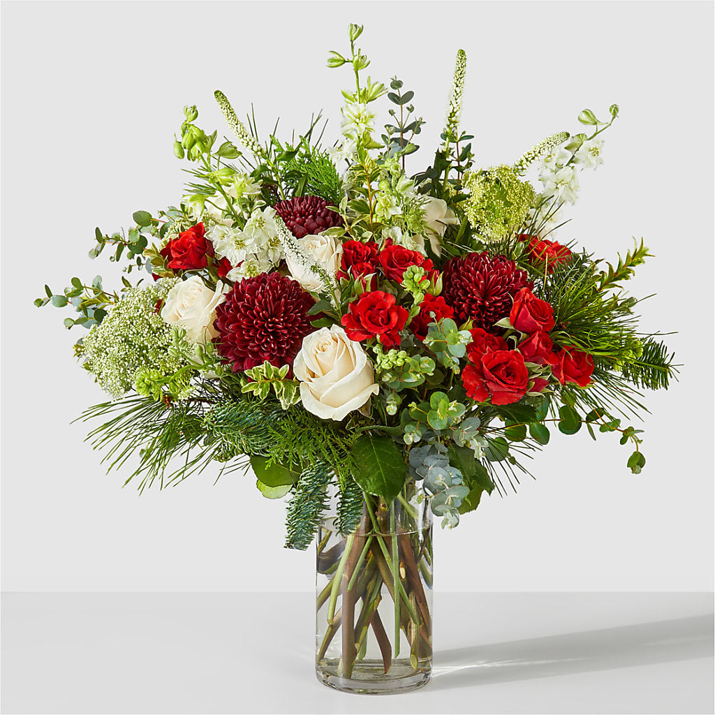 Favorite Traditions Bouquet – GERLACHS GARDEN & FLORAL, Erie PA