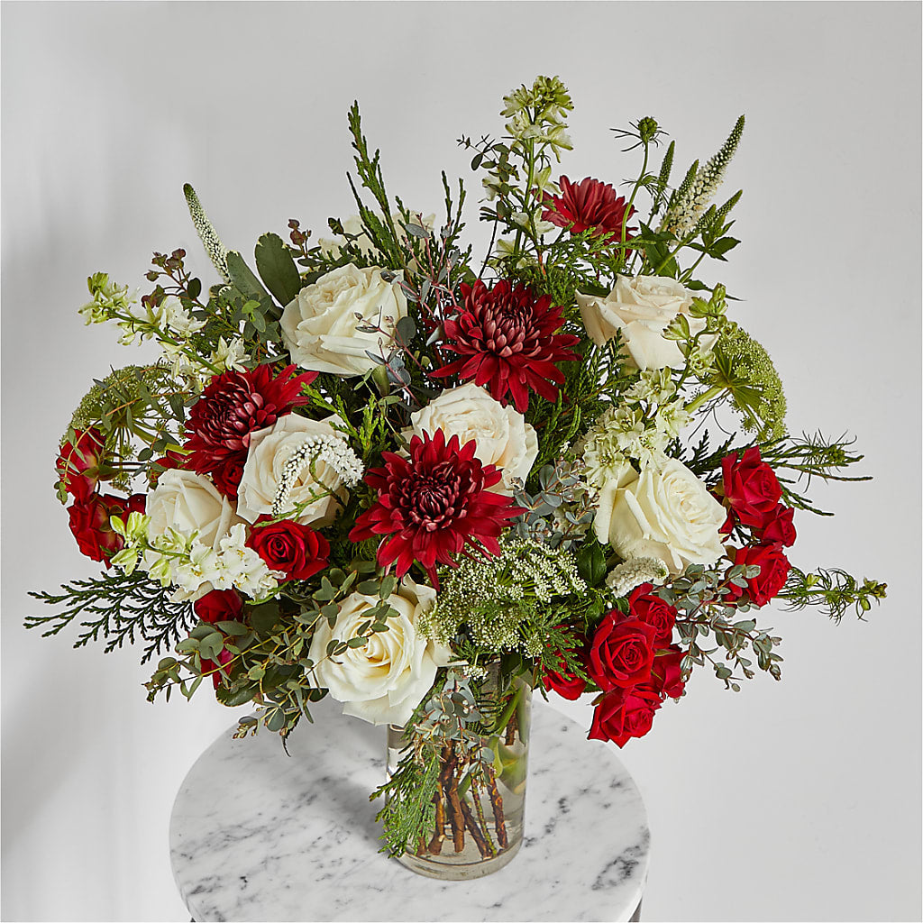 Favorite Traditions Bouquet – GERLACHS GARDEN & FLORAL, Erie PA