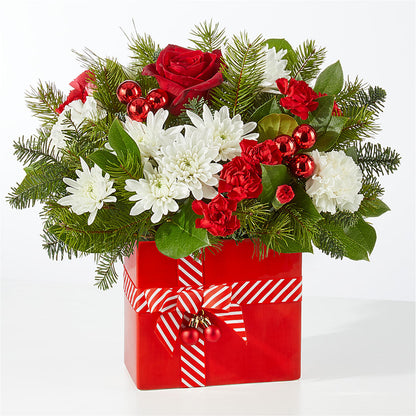 Presents Under the Tree Bouquet – GERLACHS GARDEN & FLORAL, Erie PA
