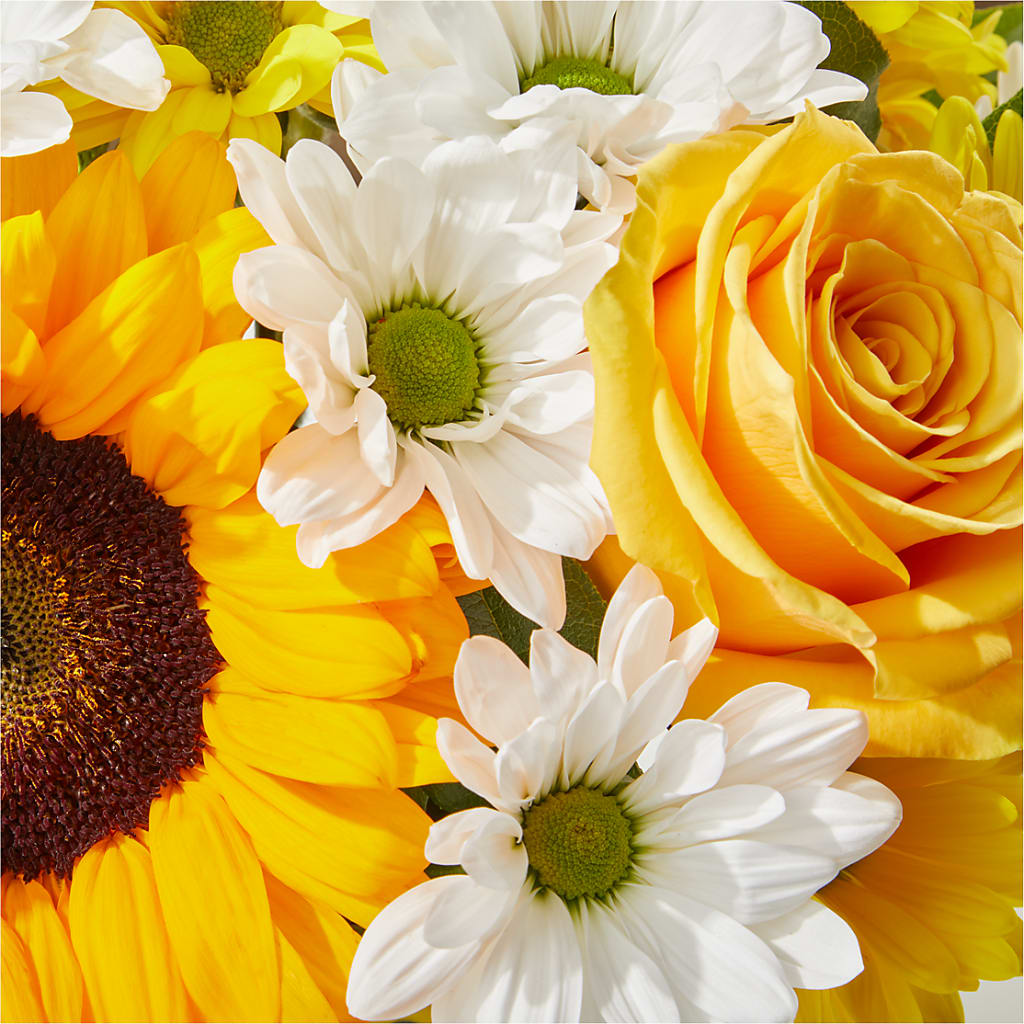 Be Happy Bouquet – GERLACHS GARDEN & FLORAL, Erie PA