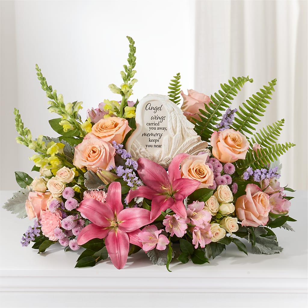 Gentle Light Arrangement – GERLACHS GARDEN & FLORAL, Erie PA