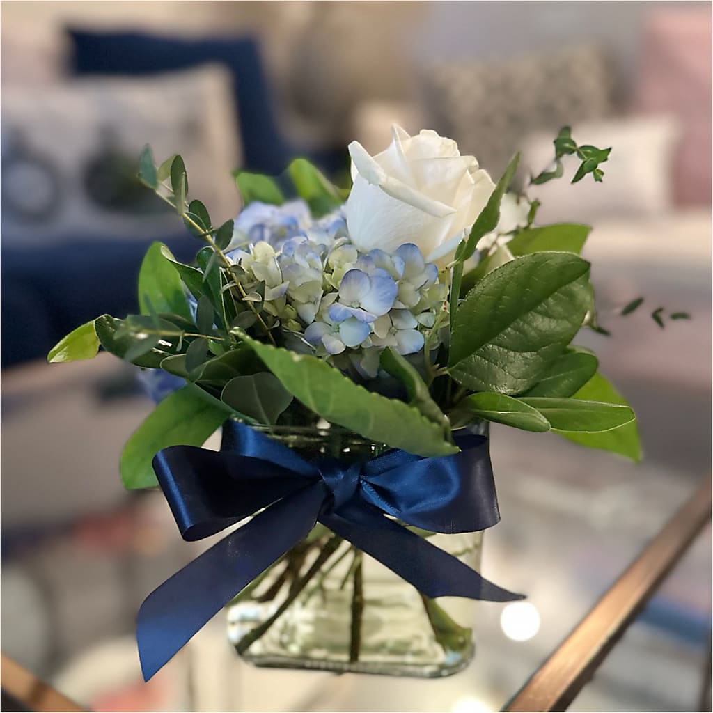 Sky Blue Delight Bouquet – GERLACHS GARDEN & FLORAL, Erie PA