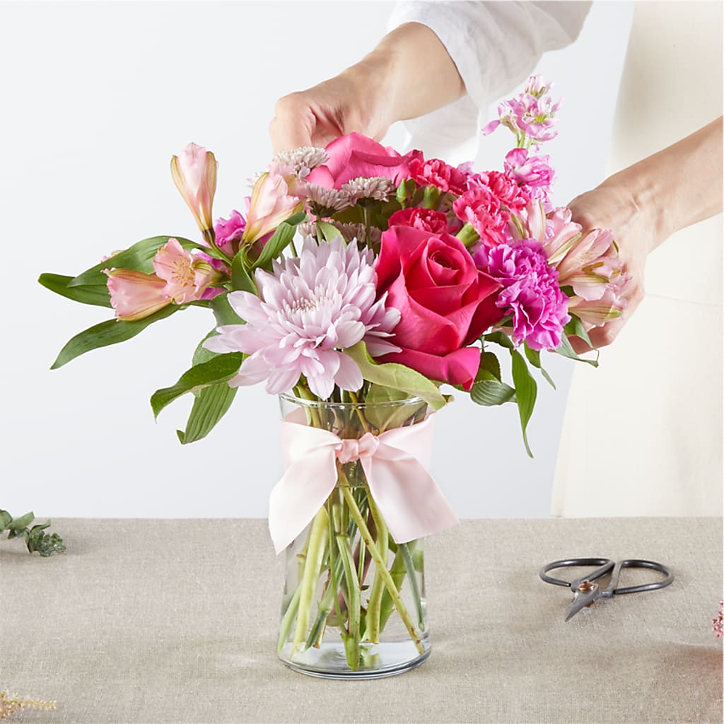 Pink Ribbon - A Florist Original – GERLACHS GARDEN & FLORAL, Erie PA