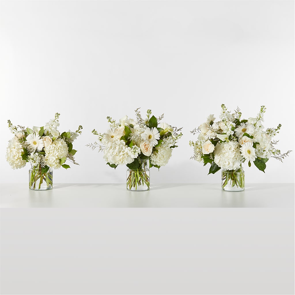 Sun-drenched Blooms Box Bouquet – GERLACHS GARDEN & FLORAL, Erie PA