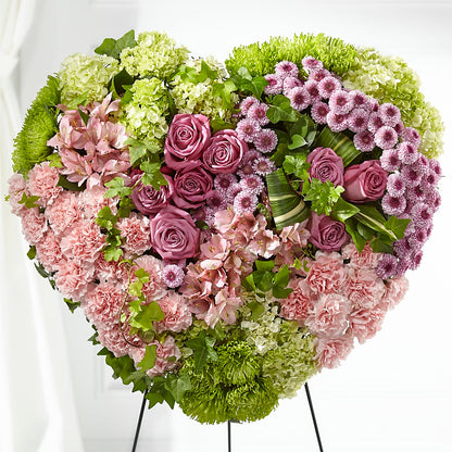 Heartwarming Standing Heart – GERLACHS GARDEN & FLORAL, Erie PA