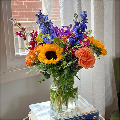 Rays of Life Bouquet – GERLACHS GARDEN & FLORAL, Erie PA