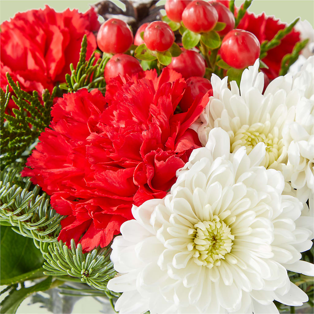 Snow Angel Bouquet – GERLACHS GARDEN & FLORAL, Erie PA
