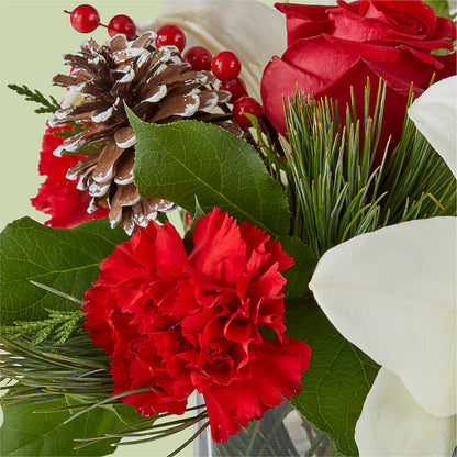 Glistening Icicles Bouquet – GERLACHS GARDEN & FLORAL, Erie PA
