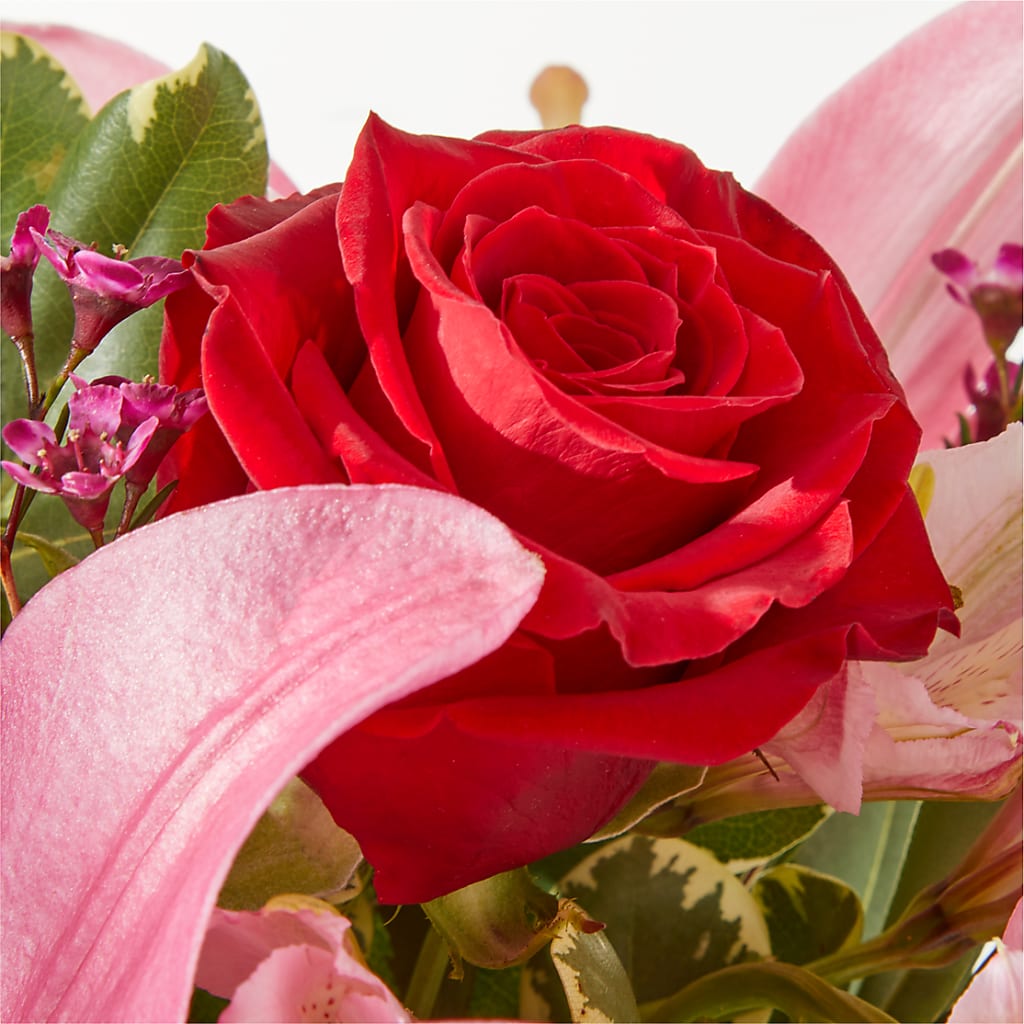 Lucky in Love Bouquet – GERLACHS GARDEN & FLORAL, Erie PA