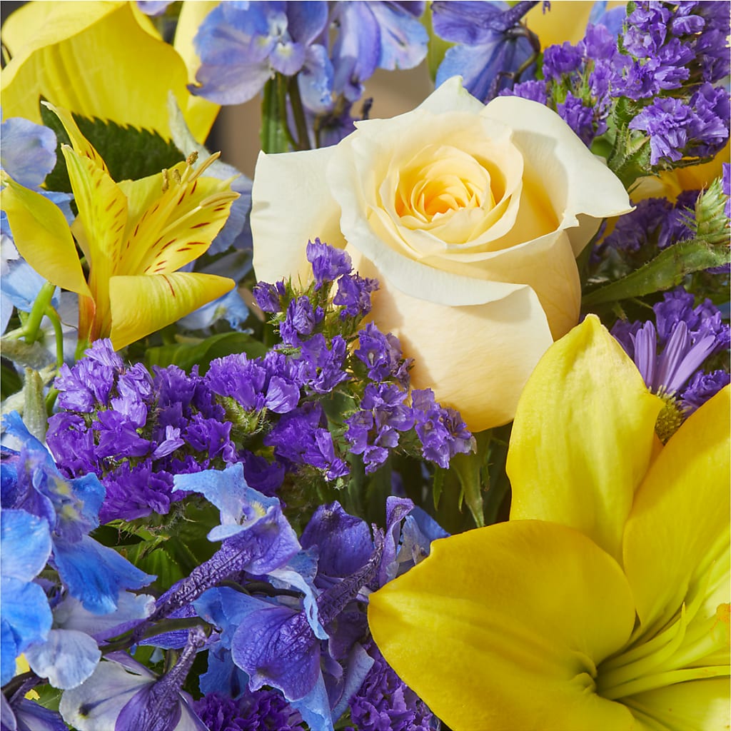 Limoncello Bouquet – GERLACHS GARDEN & FLORAL, Erie PA