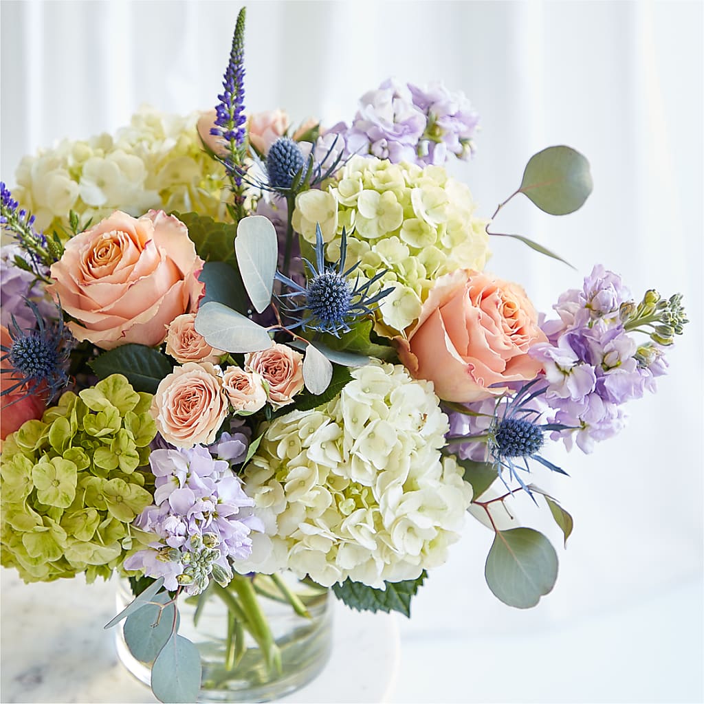 Porch Swing Bouquet – GERLACHS GARDEN & FLORAL, Erie PA