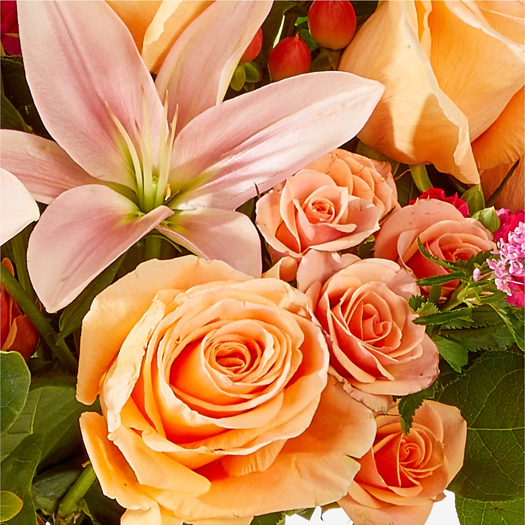 Bisous Bouquet – GERLACHS GARDEN & FLORAL, Erie PA