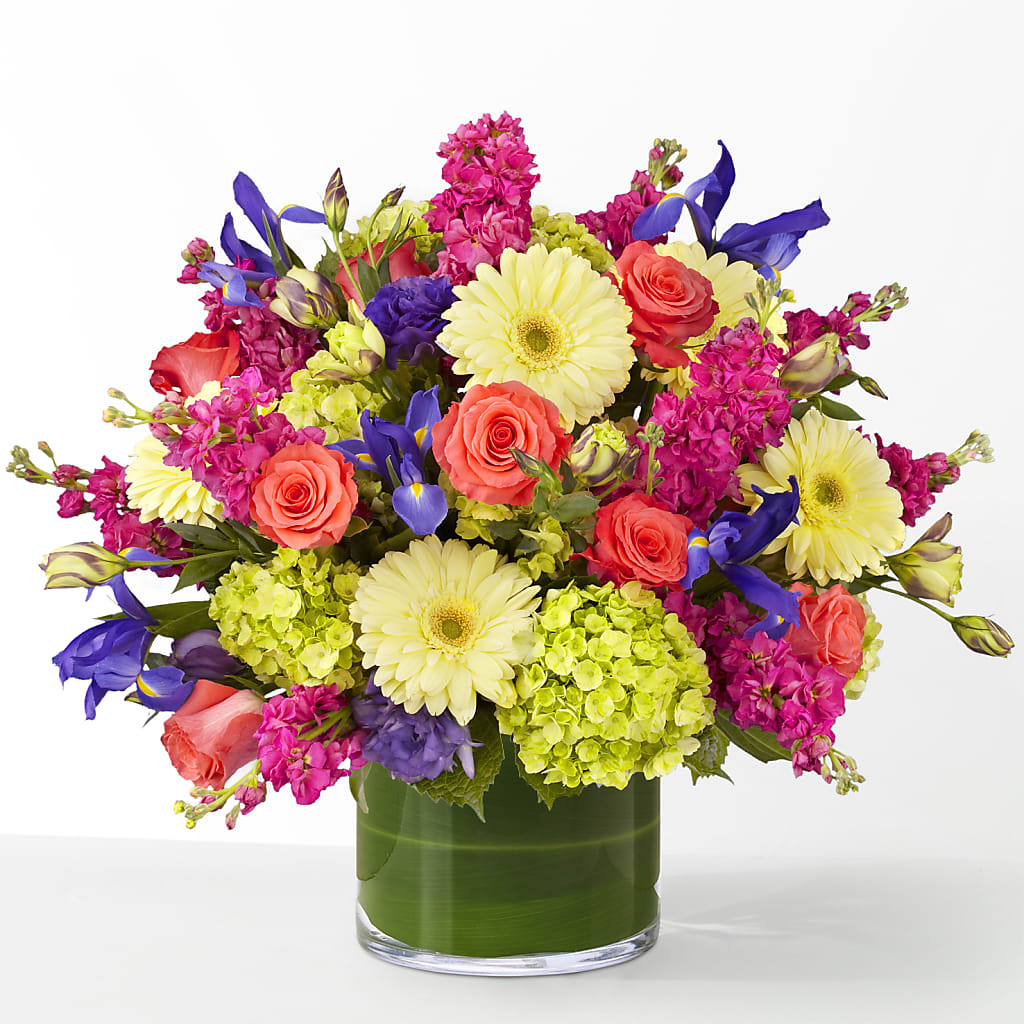 The Couture – GERLACHS GARDEN & FLORAL, Erie PA