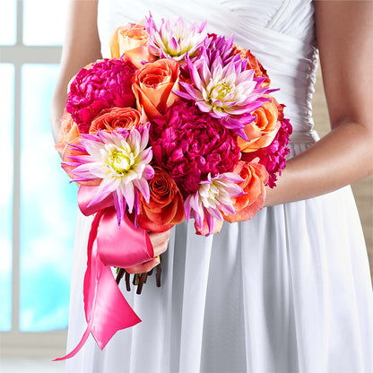 New Love Bouquet – GERLACHS GARDEN & FLORAL, Erie PA