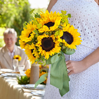 Free Spirit Bouquet – GERLACHS GARDEN & FLORAL, Erie PA
