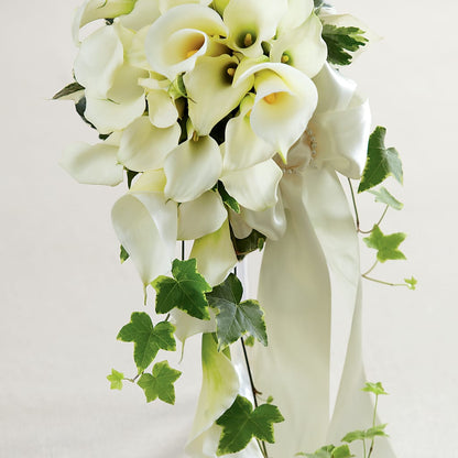 White Chapel Bouquet – GERLACHS GARDEN & FLORAL, Erie PA