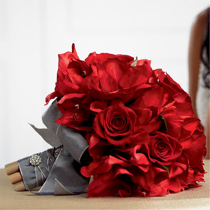 Heart's Happiness Bouquet – GERLACHS GARDEN & FLORAL, Erie PA